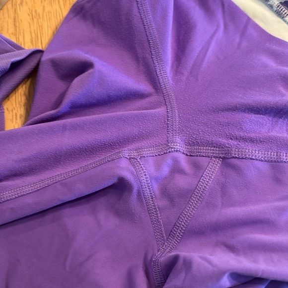 Lululemon Inspire Crop II - Purple and Aquamarine - Picture 8 of 8
